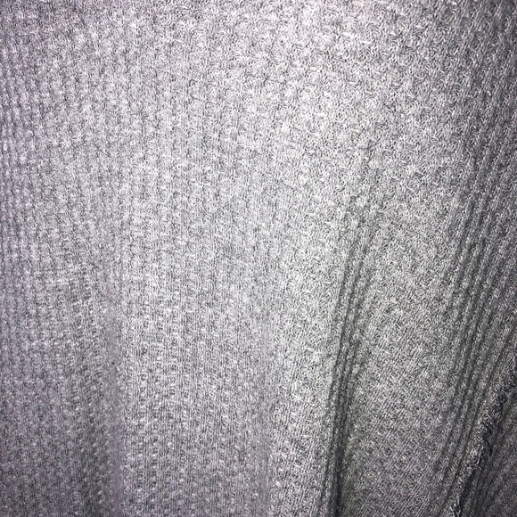 Free People We the Free Oversized Light Grey Waffle Knit Long Sleeve Top Size XS - Picture 5 of 9